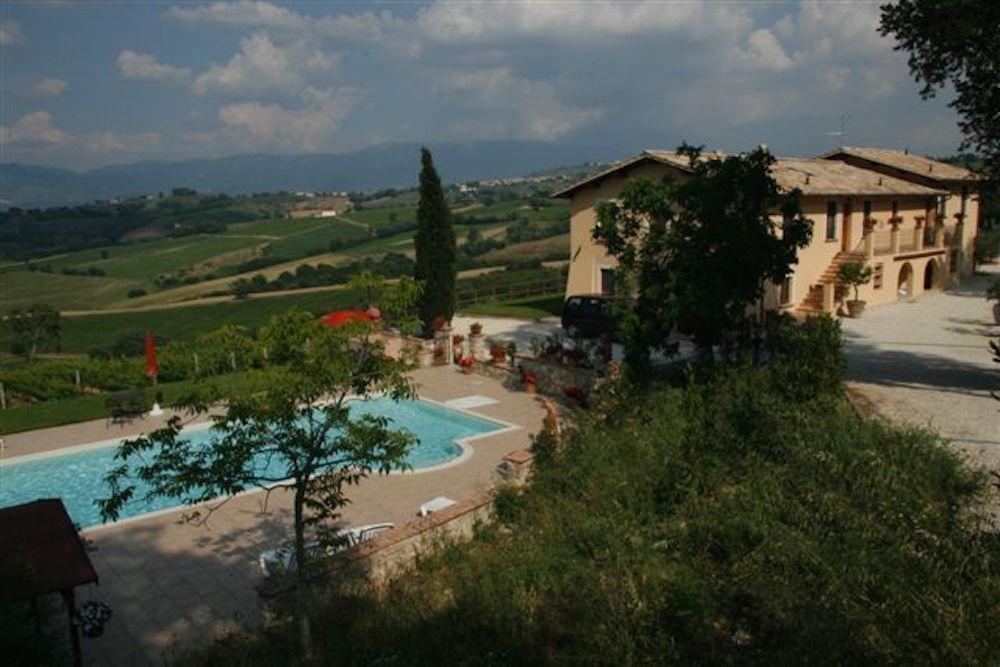 Genius Loci Country Inn Bevagna Exteriér fotografie