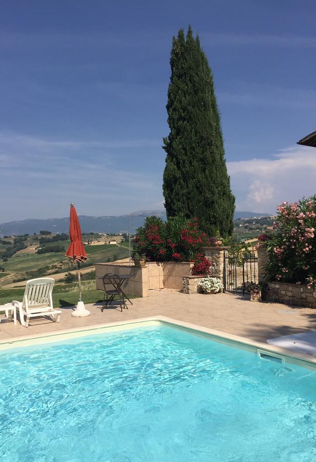 Genius Loci Country Inn Bevagna Exteriér fotografie